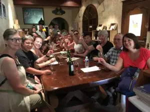 wine-tour-bordeaux-friends