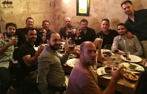 wine-tour-bordeaux-friends